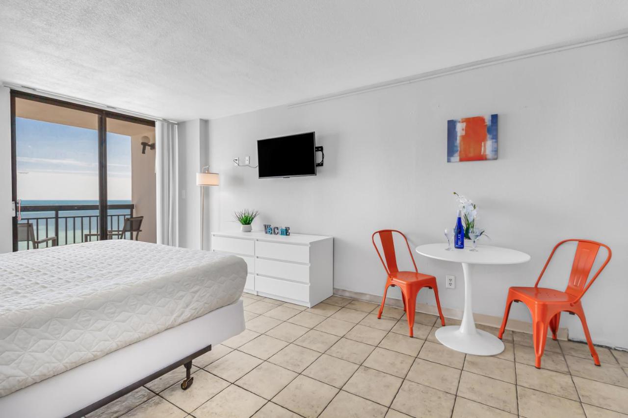 Beachfront Romantic Studio Escape W Perfect View 1212 Myrtle Beach Exterior foto